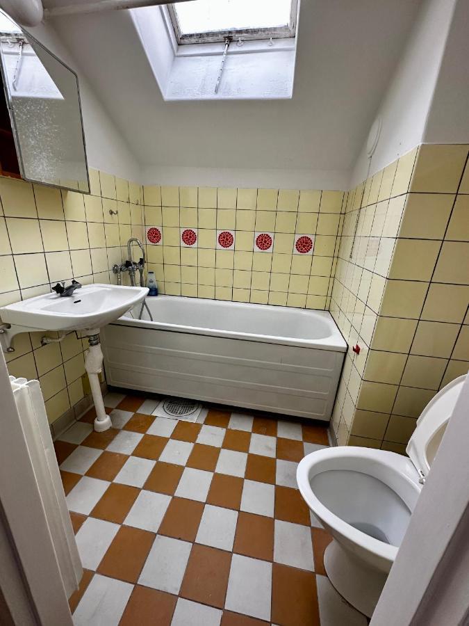 Ljungaverk Takvaning Med Ekgolv Och Badkar Naera Aelven Exterior photo