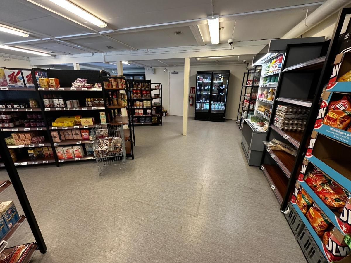 Ljungaverk Takvaning Med Ekgolv Och Badkar Naera Aelven Exterior photo